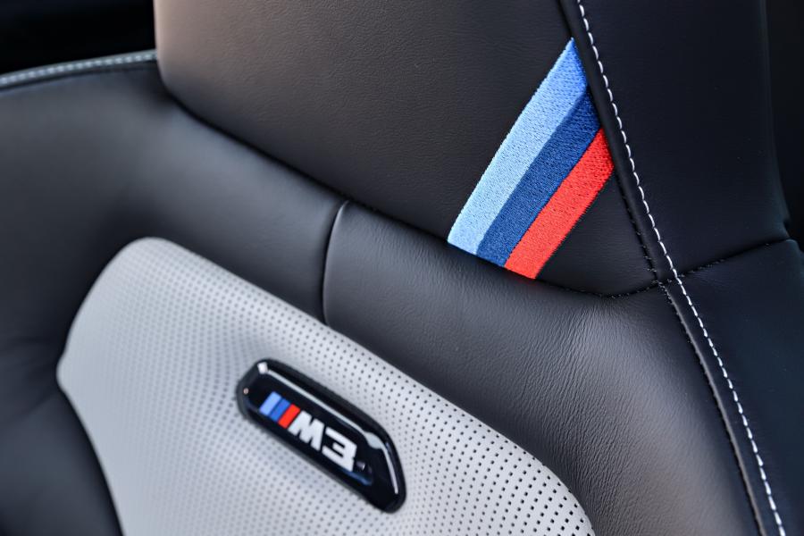 Детали интерьера BMW M3 CS (F80) 2018 года  (WW) (фото 89 из 94)